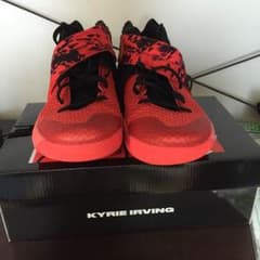 バッシュ KYRIE2  カイリー2値下げ可能のサムネイル