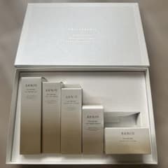 アクニー スキンケア 5点セット - メルカリ