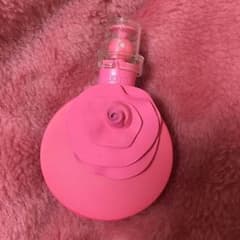 ヴァレンティノ♡香水のサムネイル