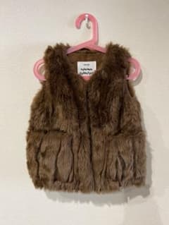 ZARA フェイクファーベスト　秋服のサムネイル