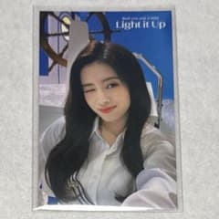 NiziU リマ Light it Up 新規入会 トレカ 特典 - メルカリ