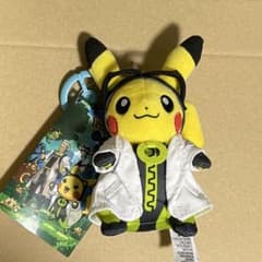 ポケモンセンター限定 PokmonGO ウィロー博士の助手 ピカチュウ - メルカリ