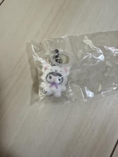 サンリオ めじるしアクセサリー ふわふわスノー クロミのサムネイル