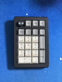 【美品】EPOMAKER EK21 メカニカルテンキー ワイヤレスのサムネイル