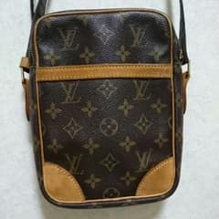 LOUIS VUITTON ショルダーバッグのサムネイル