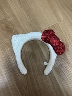 【本日限定価格‼️】ユニバカチューシャ キティのサムネイル