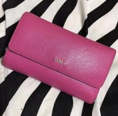 ウニコ様 取り置き⑅︎◡̈︎*FURLA フルラ 折り財布のサムネイル