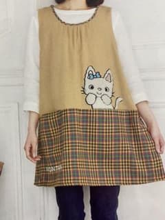 【新品　未開封】保育士　タータン切り替えチェックエプロン　学研のサムネイル