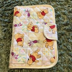 くまのプーさん 母子手帳入れのサムネイル
