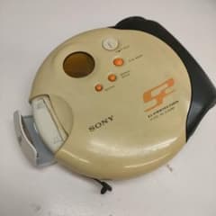 SONY WALKMAN D-SJ301 ポータブルCDプレーヤー 本体 - メルカリ