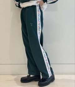 ★ルルメリー ビームス クチュール お花のティグレジャージパンツ グリーン beams ルルメリー お花のティグレ ジャージパンツRURUMARY緑 - メルカリ