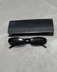 SAINT LAURENT サングラス　SL557のサムネイル