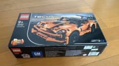 LEGO Technic Chevrolet Corvette ZR1のサムネイル