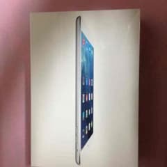 iPadminiRatina wi-fi16g(chailesさん専用)のサムネイル