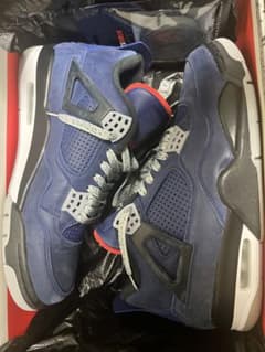 nike air jordan4 wntrのサムネイル