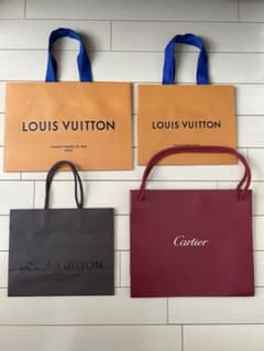 【値下げ】ルイヴィトン  カルティエ  ブランド紙袋のサムネイル