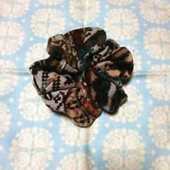 秋冬用シュシュのサムネイル