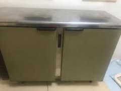 業務用冷蔵庫のサムネイル