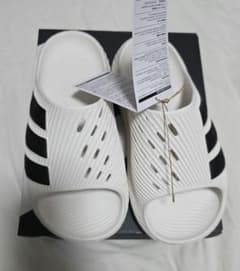 【新品】adidas　ピュアチル　サンダル　24.5cmのサムネイル