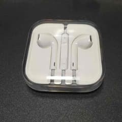 iPhone6 イヤホンのサムネイル