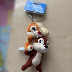 Tokyo Disney Resort 칩과 데일 봉제인형 배지