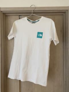 ノースフェイスレディースTシャツのサムネイル