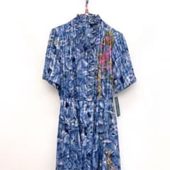 青色 花柄 半袖 ロングワンピースのサムネイル