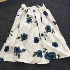 花柄 スカート cutieblondeのサムネイル
