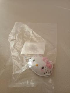 サンリオキャラクターズ　ミニチュア　おめんコレクション　ハローキティ　ガチャ