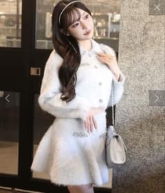 水色ファー素材スカートセットアップのサムネイル