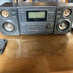 ジャンク sony ZS-5 CDカセットラジオ - メルカリ