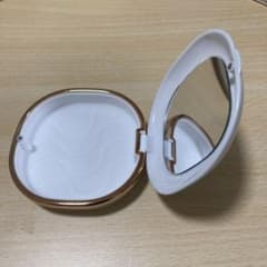 入れ歯ケース 鏡付き ホワイト×ゴールドのサムネイル