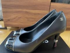 CHANEL パンプス　黒　ピンヒールのサムネイル