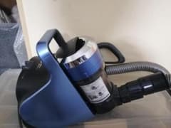 TOSHIBA トルネオ VC-JS4000 赤 サイクロン掃除機 分解洗浄済 - メルカリ