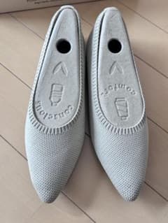 VIVAIA グレー ポインテッドトゥフラットシューズ 35 - メルカリ