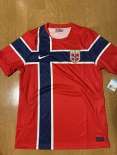 ☆完売品☆NIKE ノルウェー代表 サッカーユニフォーム Mサイズ 番号