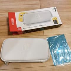 【任天堂純正品】Nintendo Switch Liteキャリングケースのサムネイル
