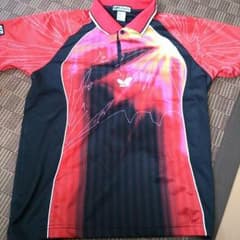 卓球 バタフライ ユニフォームのサムネイル