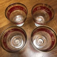 小グラス４個のサムネイル