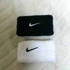 NIKE リストバンドのサムネイル