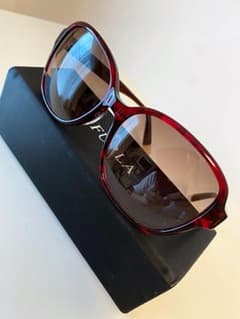FURLAの未使用に近いサングラスのサムネイル