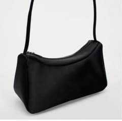 ZARA ザラ　サテン風ショルダーバッグ　Y2K ZARA ザラ サテン風ショルダーバッグ Y2K - メルカリ