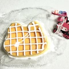 ワッフル ねこ スクイーズ サーモン タオニニ taonini taonini SSS級 猫のワッフルクリームサンド ケーキスクイーズ タオニニ