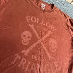UNIQLO UT Tシャツ ブラウン スカルプリントのサムネイル