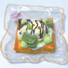 Kiki Squishy トースト スクイーズ 抹茶アイスのサムネイル
