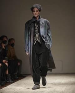 ヨウジヤマモト プールオム 22aw 綾織別珍染ベスト m43024458435_1.jpg?1767071750