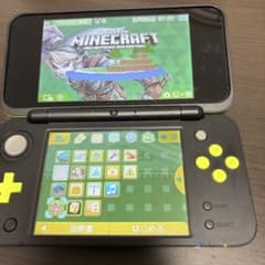 New 2DS LL 블랙 / 옐로우 Minecraft 포함