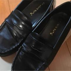 ローファーのサムネイル