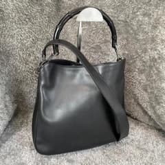 ✨高級・定番✨ GUCCI グッチ バンブー ハンドバッグ レザー ブラック 黒のサムネイル