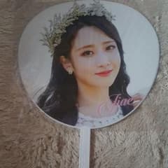 Lovelyz ジエ うちわのサムネイル